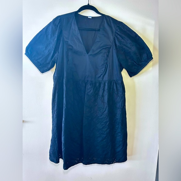 Eyelet detailed tunic dress - Picture 1 of 2